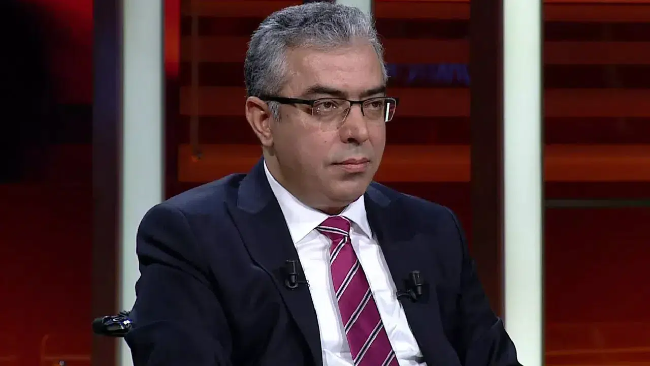 Mehmet Uçum’dan ‘fikir provokasyonu’ uyarısı: “Türk yerine Türkiyeli” iddiası asılsız