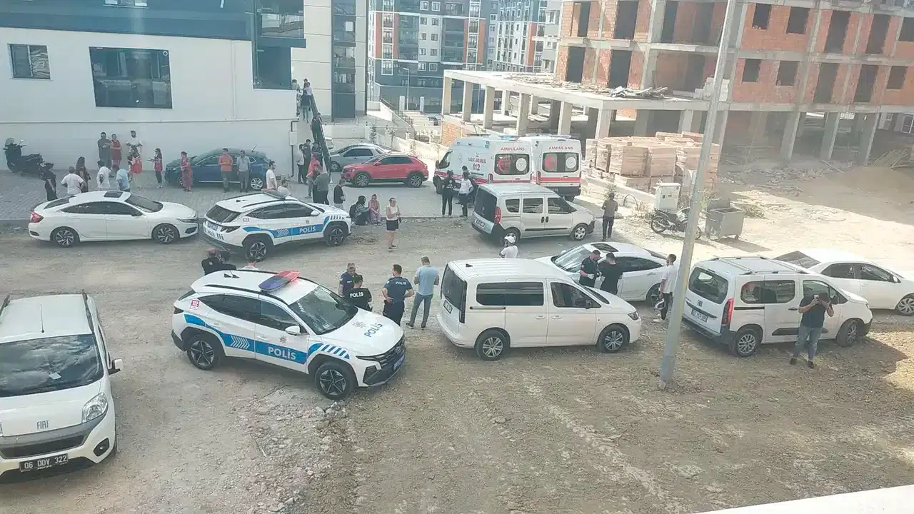 Edirne'de, eşini ve oğlunu öldüren katil intihar etmeye kalkıştı!