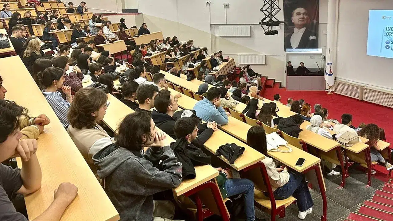 Kontenjanlarda azaltmaya gidildi: Devlet üniversiteleri 190 bin öğrenci daha az alacak