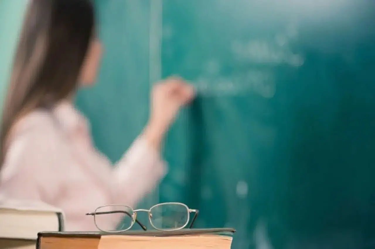 10 bin öğretmen ataması için gözler MEB’de: Branş ve kontenjanlar ne zaman açıklanacak?