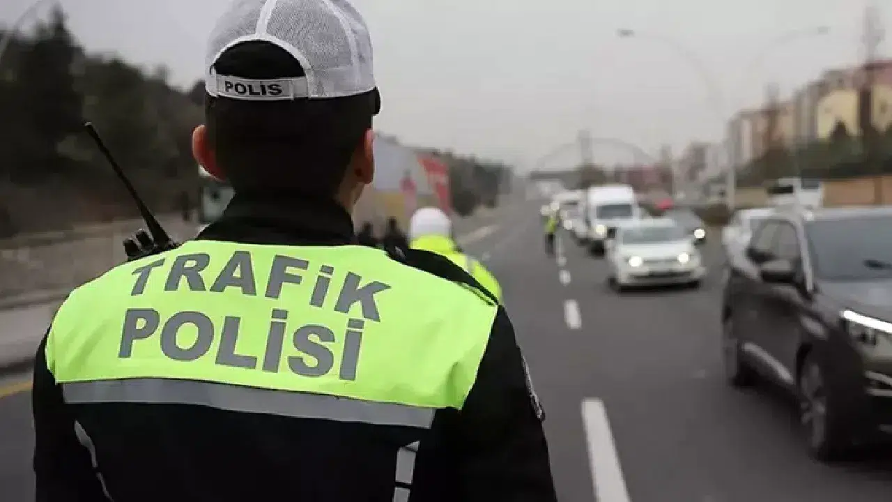 İstanbul'da 6 saat boyunca bazı yollar trafiğe kapanacak