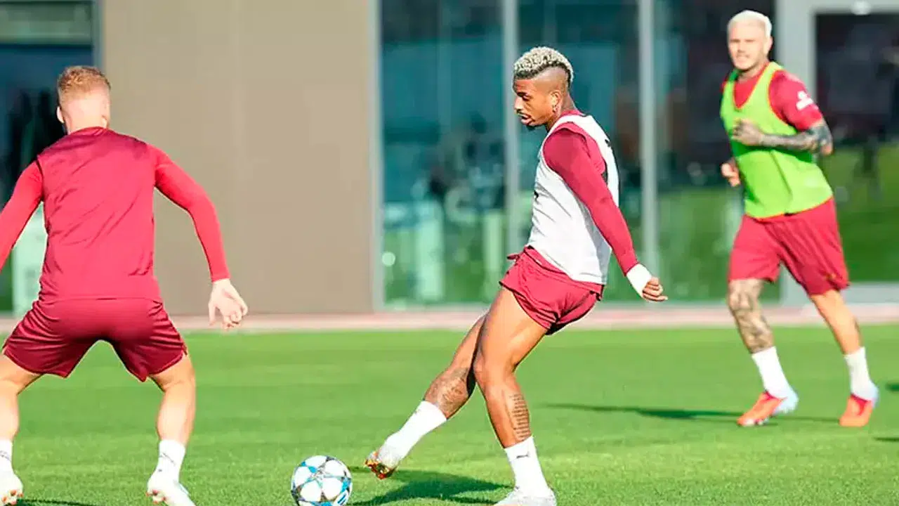 Galatasaray, Şampiyonlar Ligi'ndeki ilk maçı için hazırlıklara başladı