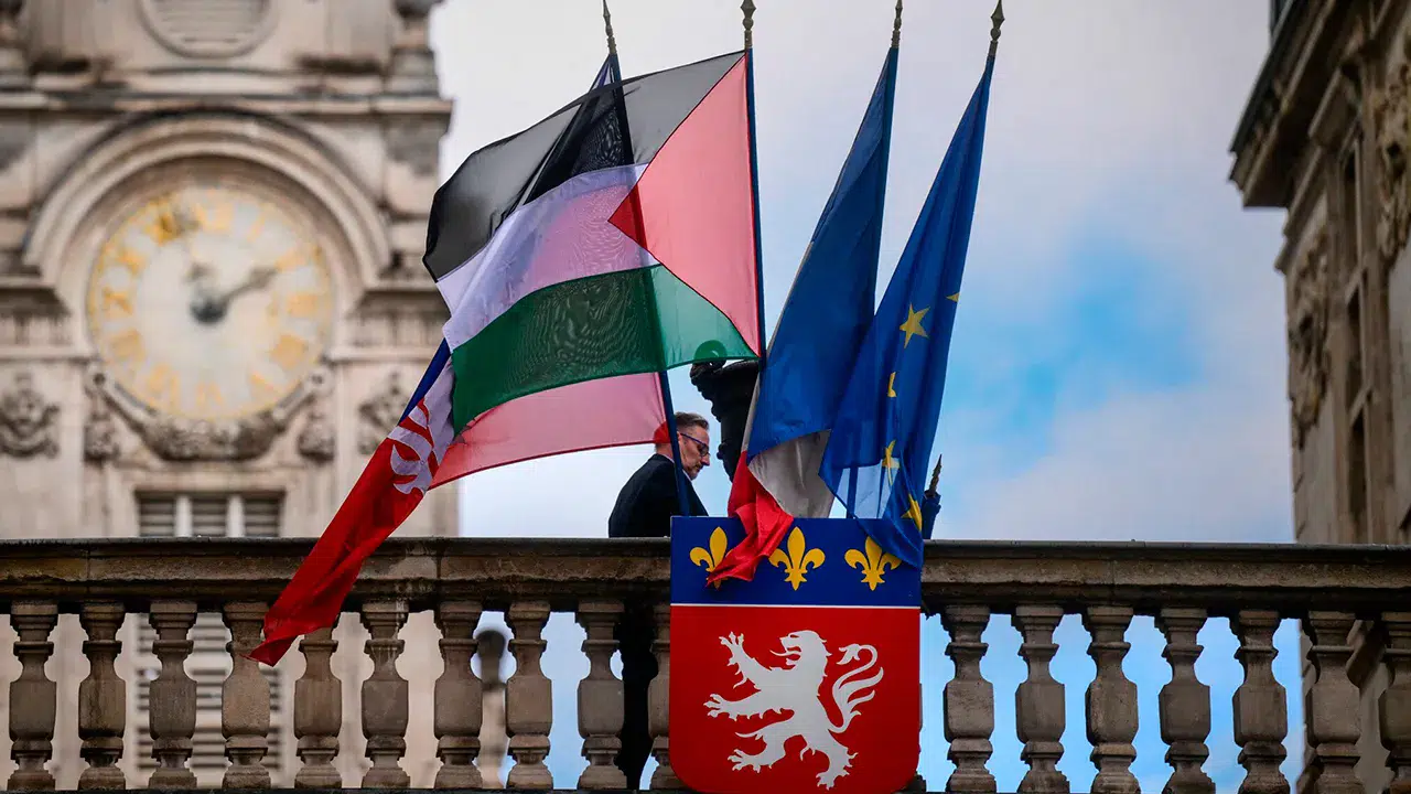 Fransa, Filistin Devleti’ni resmen tanıdı