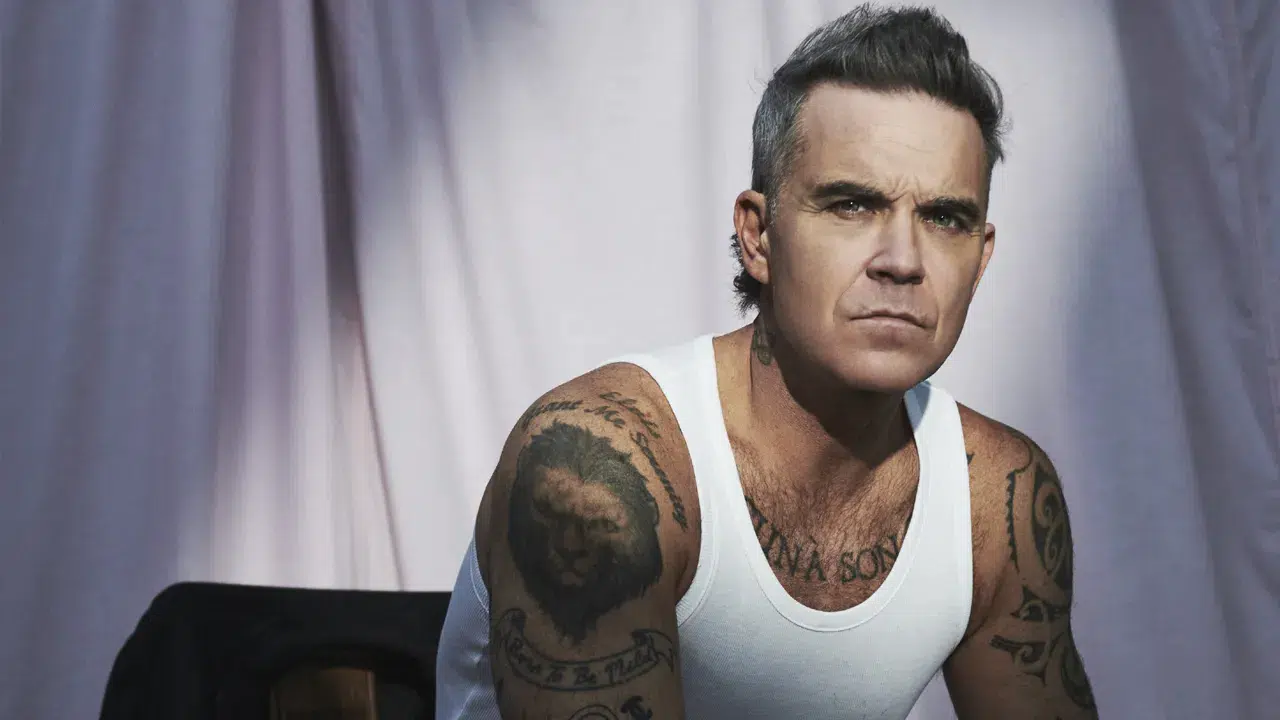 Robbie Williams konserine gidecekler dikkat: Konser yeri değişti!