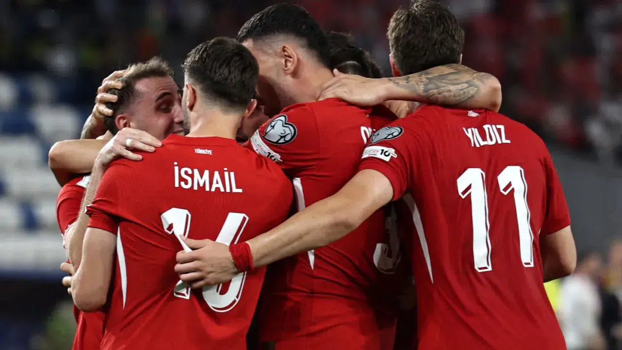 Dünya Kupası'na giden yolda ilk adımı attık: Gürcistan 2-3 Türkiye