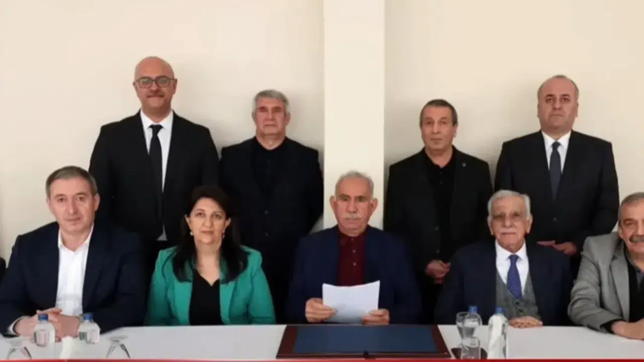 DEM Parti Eş Genel Başkanı Bakırhan: “Öcalan’ı 12 metrekarelik hücreye hapsedemezsiniz”