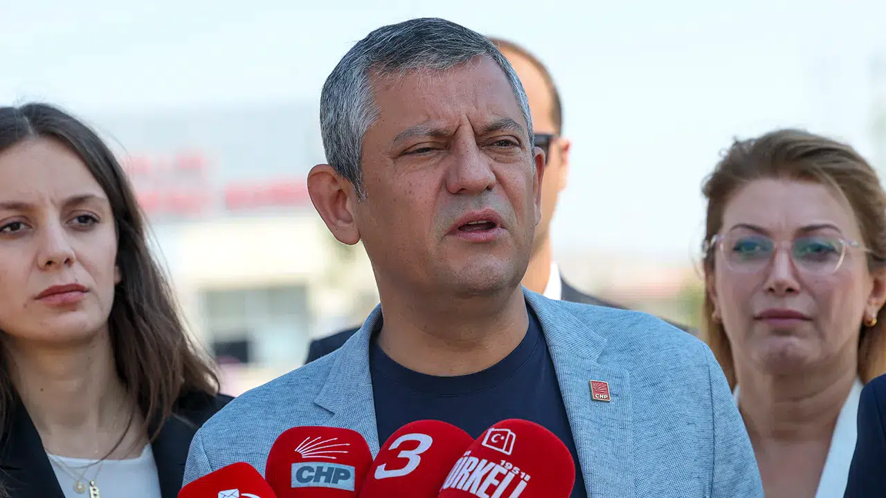 Özgür Özel hakkında TBMM'ye 4 fezleke sunuldu