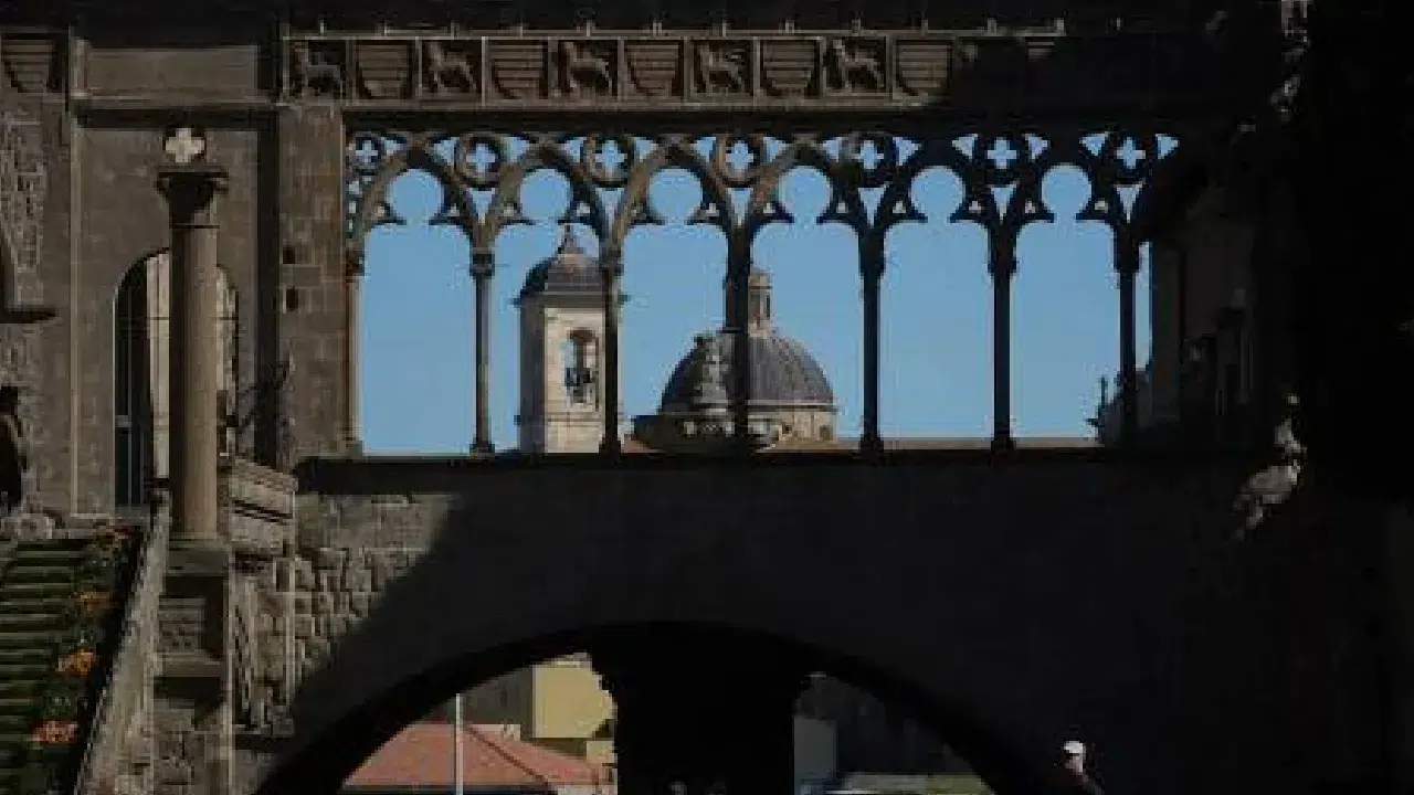 İtalya’da kanlı saldırı önlendi: Santa Rosa festivalinde iki Türk gözaltında