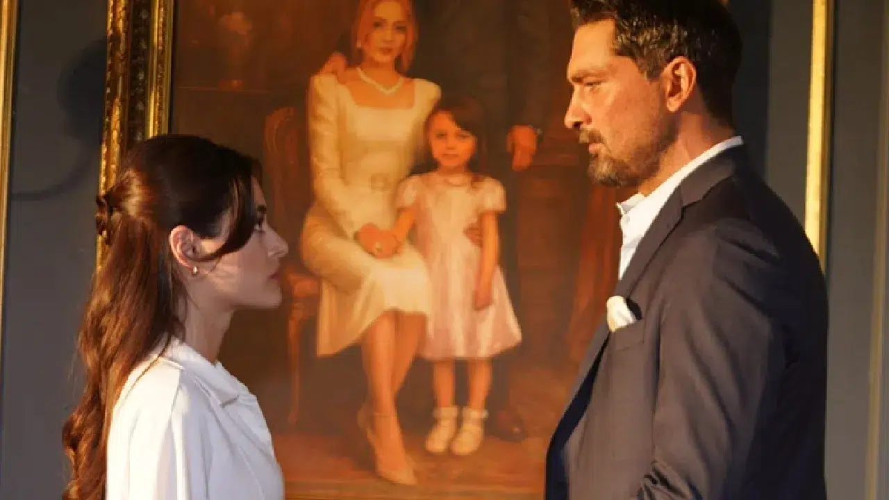 Aynadaki Yabancı dizisi konusu nedir, oyuncuları kimler? Aynadaki Yabancı ne zaman, hangi kanalda başlayacak?