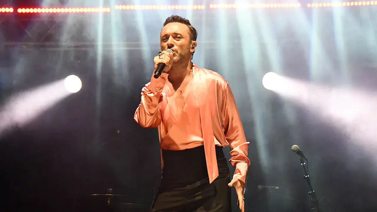 Mabel Matiz'in tartışmalı şarkısı 'Perperişan'a erişim engeli getirildi!