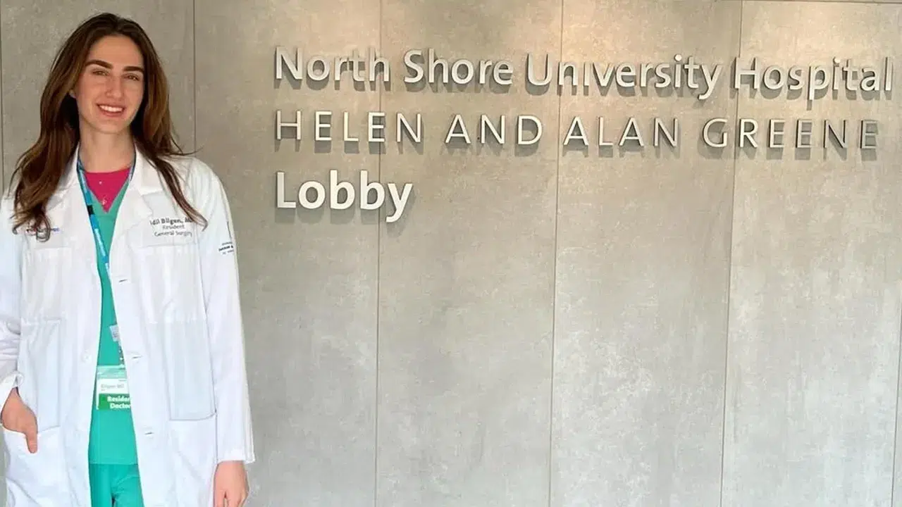 Miss Turkey 2024 İdil Bilgen doktorluk kariyerine ABD'de başladı