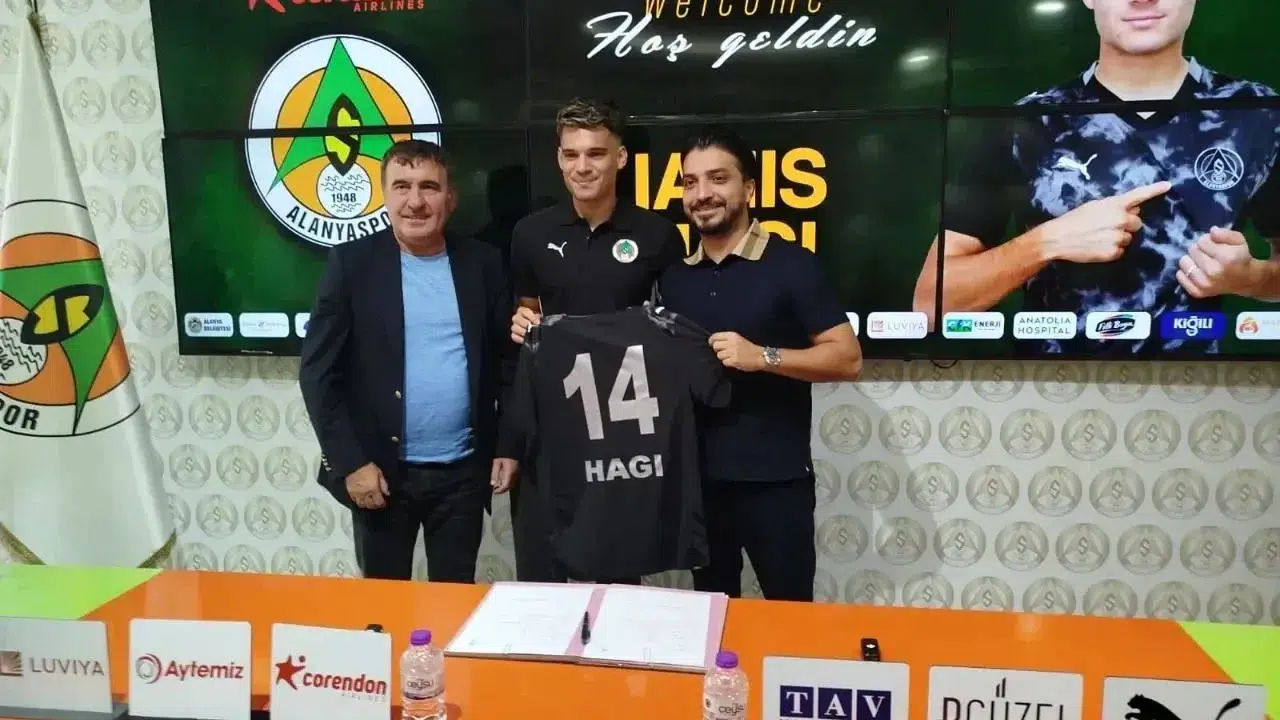Galatasaray efsanesi Gheorghe Hagi'nin oğlu Ianis Hagi Alanyaspor'da