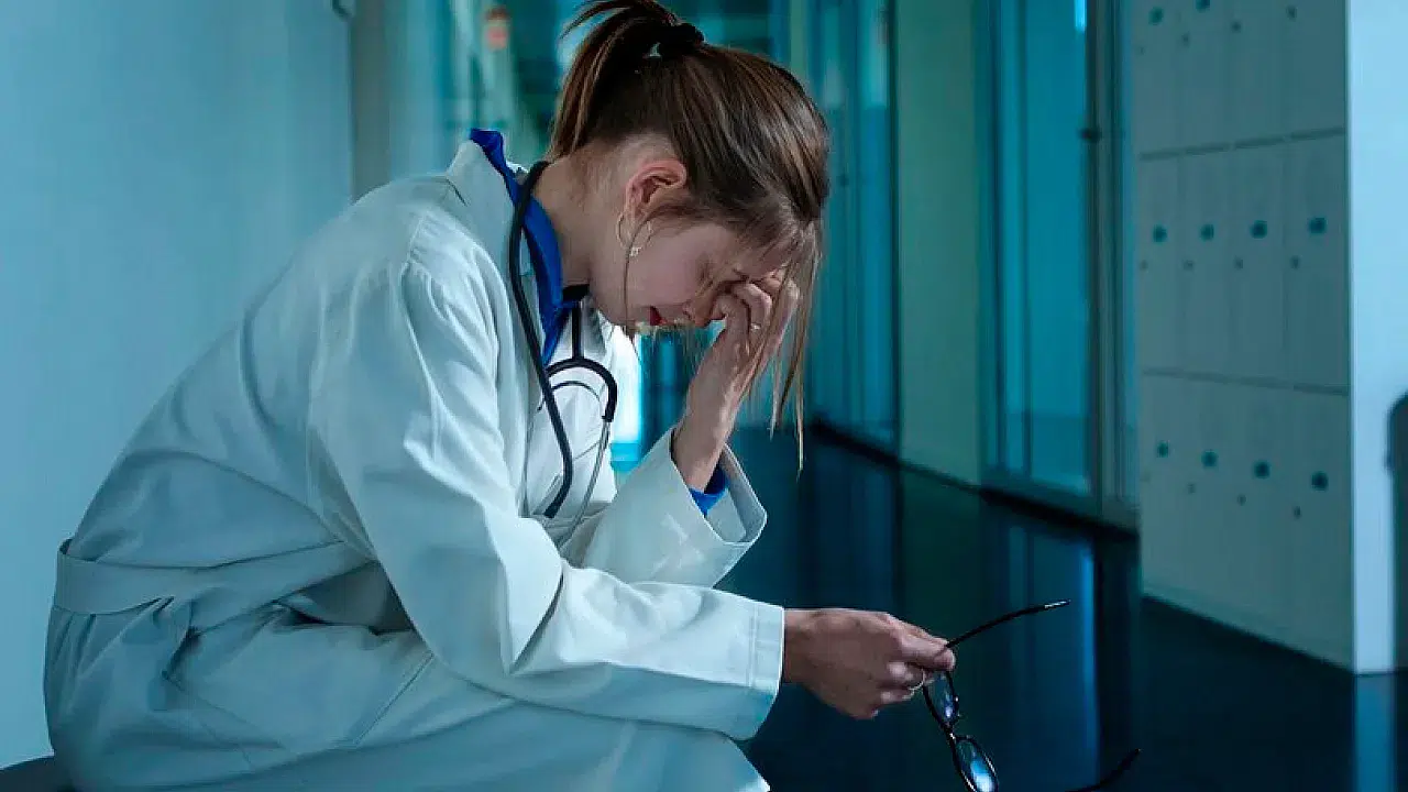 Sağlıkta şiddetin önü kesilmiyor: 122 bin şiddet bildirimi yapıldı