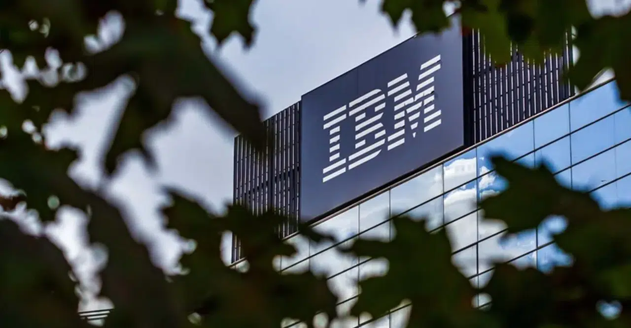 IBM hisselerinde son 25 yılın en sert düşüşü