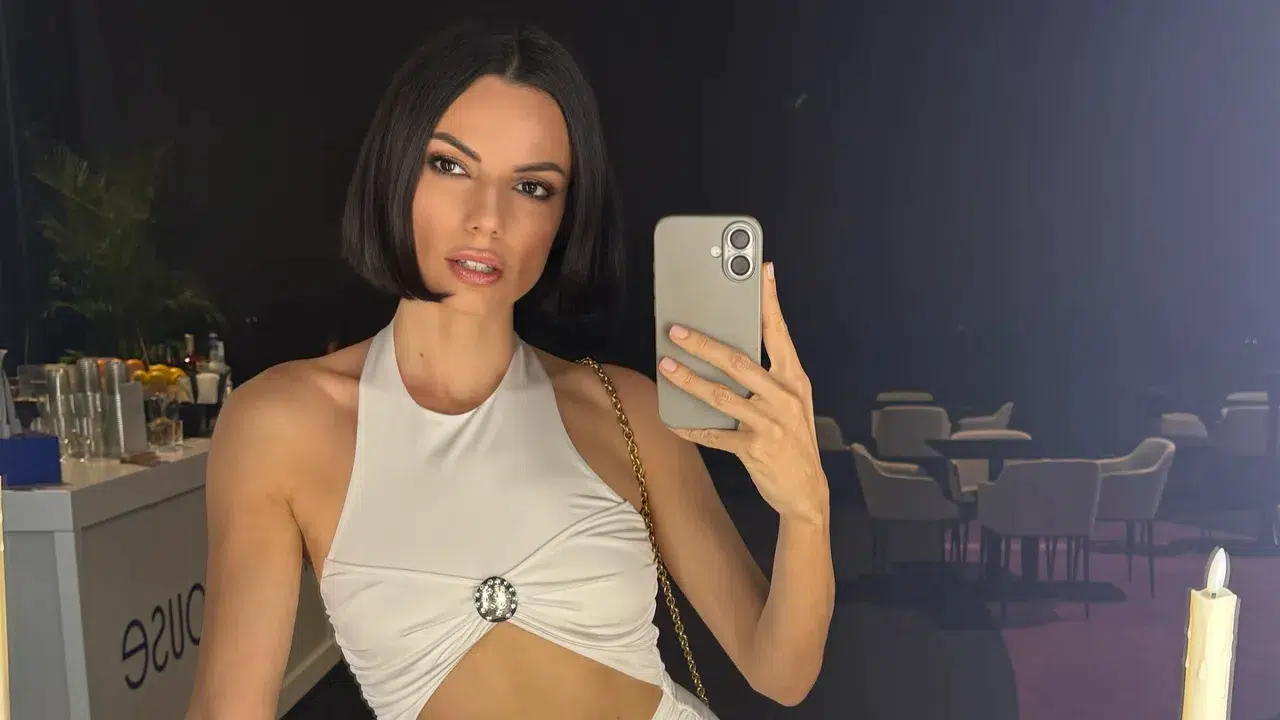 Model Simge Ünal'dan taciz isyanı: 1840 hesabı engelledim, peşimi bırakmıyorlar