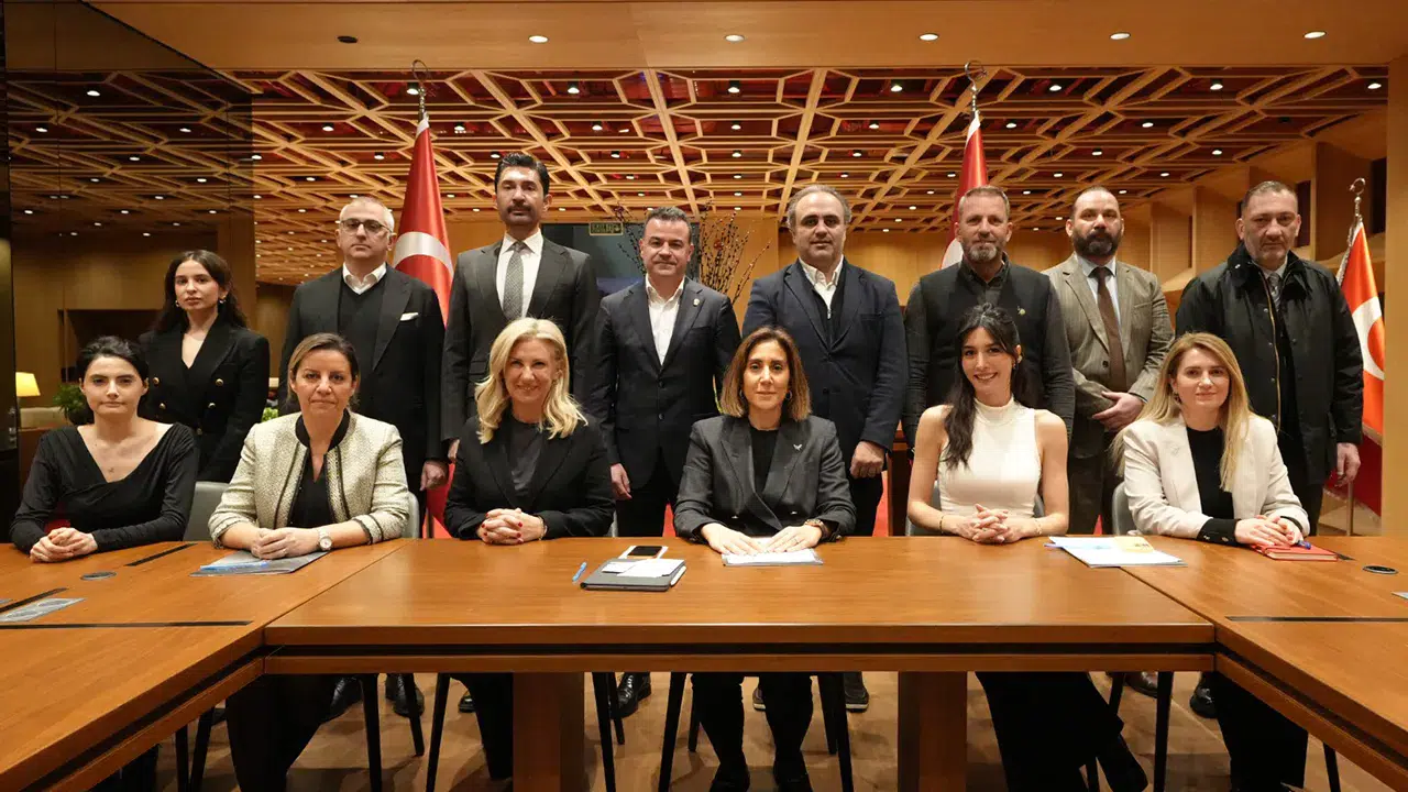 Türk kadın futbolunda tarihi adım: Süper Lig Kadın Futbol Birliği kuruluyor