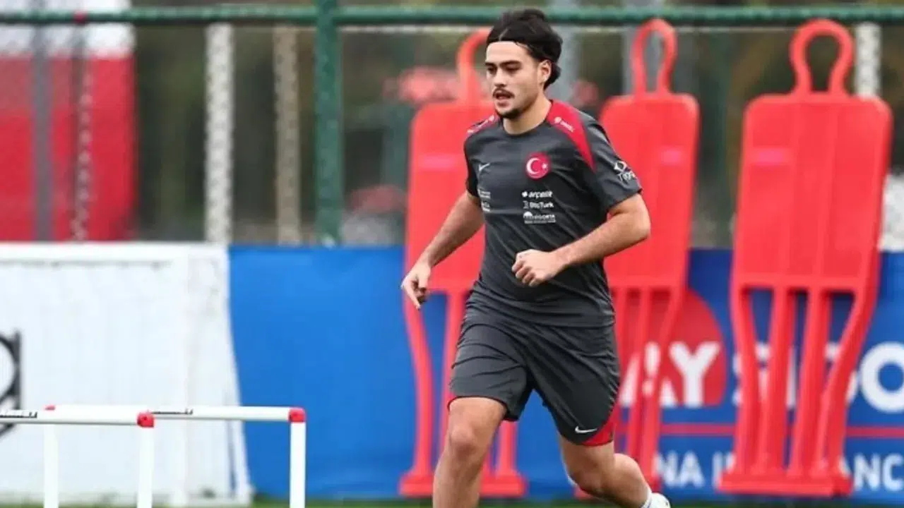 A Milli Takım'da zorunlu değişiklik: Aral Şimşir aday kadrodan çıkarıldı