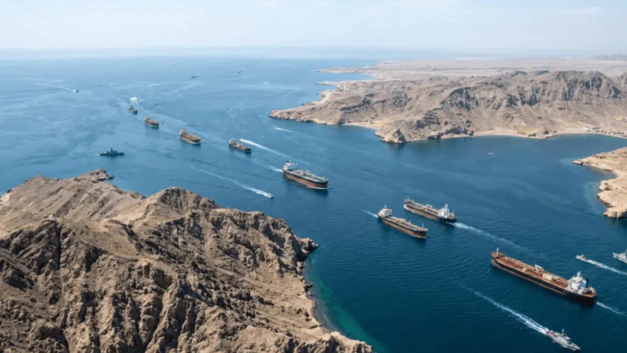 İran’dan Hürmüz Boğazı için “yuan” formülü: Tankerlere şartlı geçiş planı