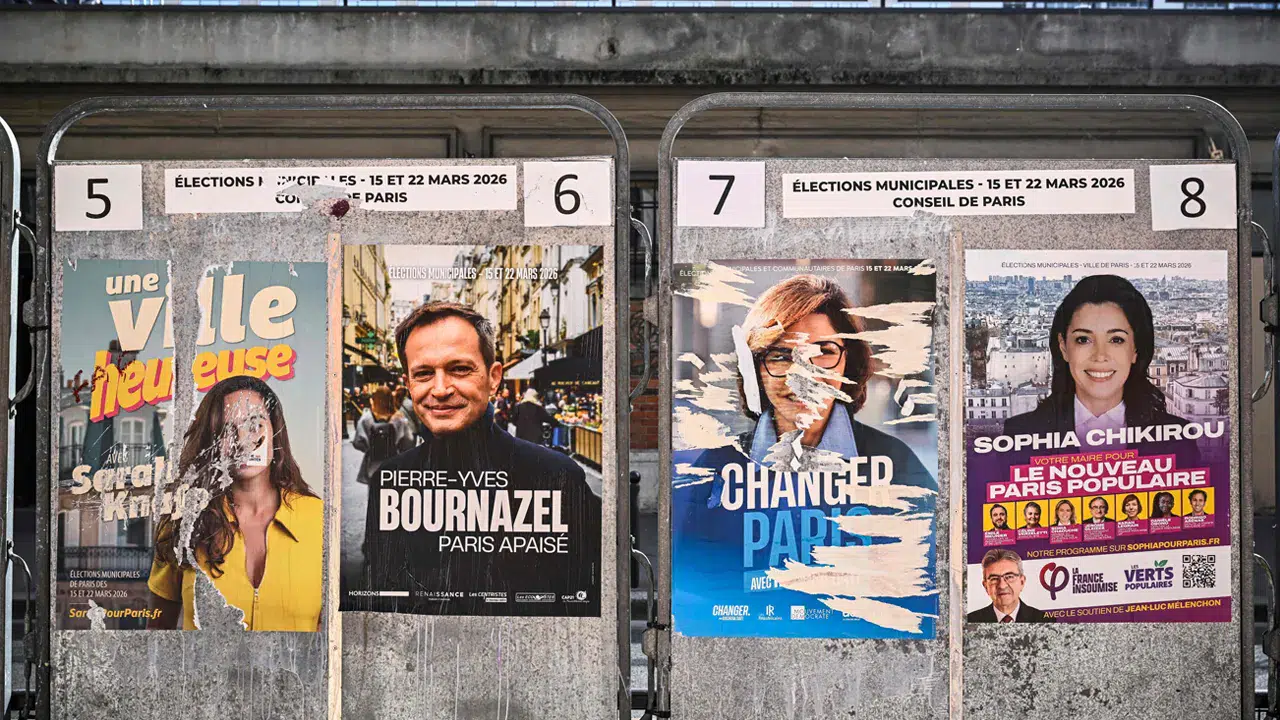 Fransa sandık başında: Aşırı sağ ve radikal sol yerel seçimlere damga vurdu
