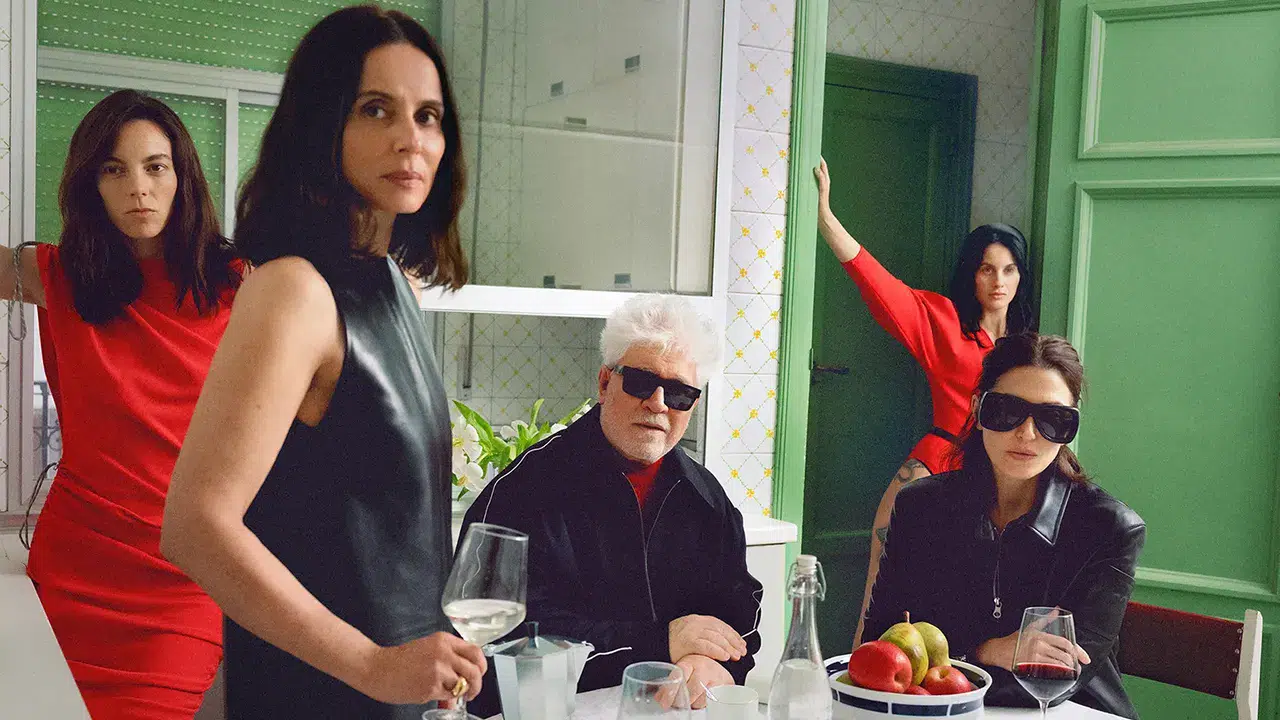 Usta yönetmen Almodóvar: Bütün filmlerime kendimden bir şeyler bulaşmış durumda