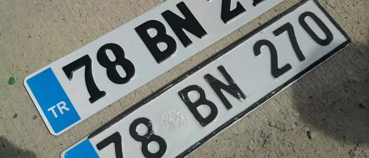 APP plaka nedir, normal plakadan farkı ne? 140 bin TL ceza kapıda!