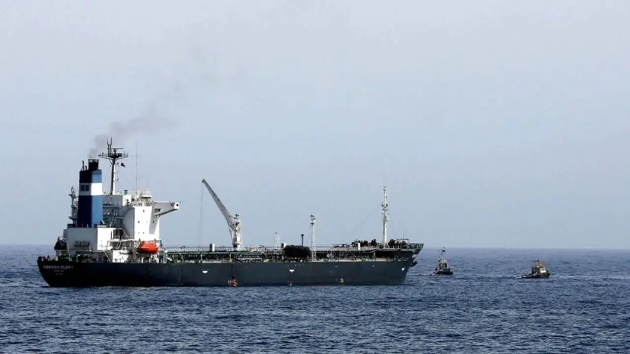 Kuveyt: Dubai Limanı’nda demirleyen petrol tankeri İran saldırısına uğradı