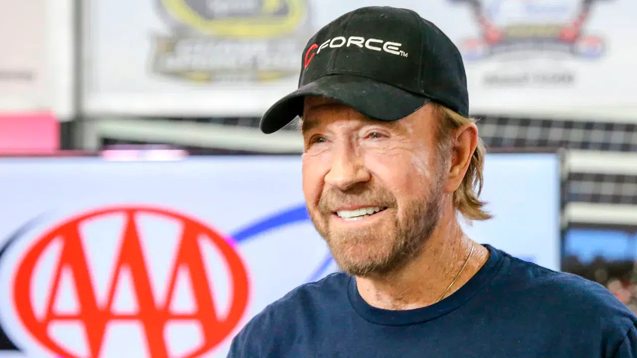 Aksiyonun efsane ismi Chuck Norris korkuttu: 86. yaş gününden sonra hastaneye kaldırıldı