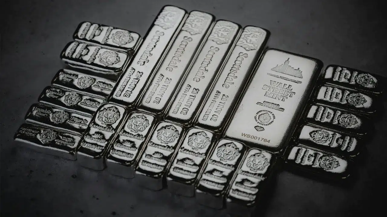 Analistler gümüş için tarih verdi: Jeopolitik risklerin gölgesinde yeni rekor beklentisi
