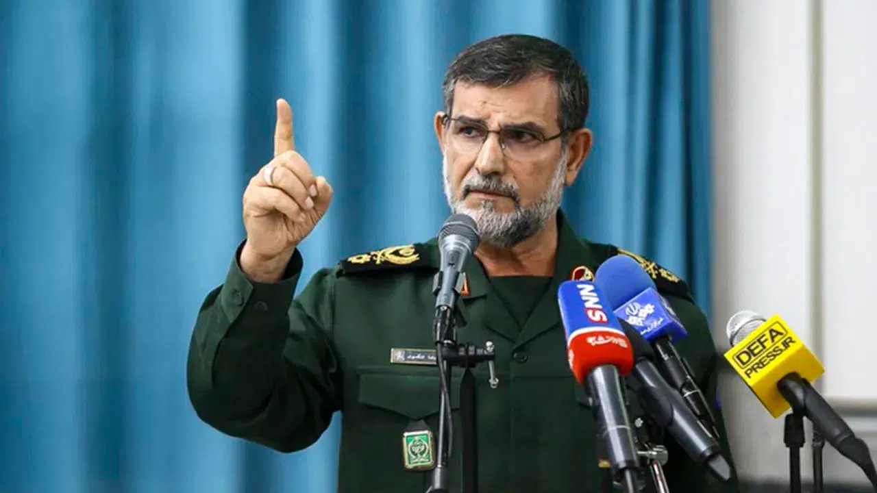 İran doğruladı: Deniz Kuvvetleri Komutanı Tengsiri saldırıda hayatını kaybetti