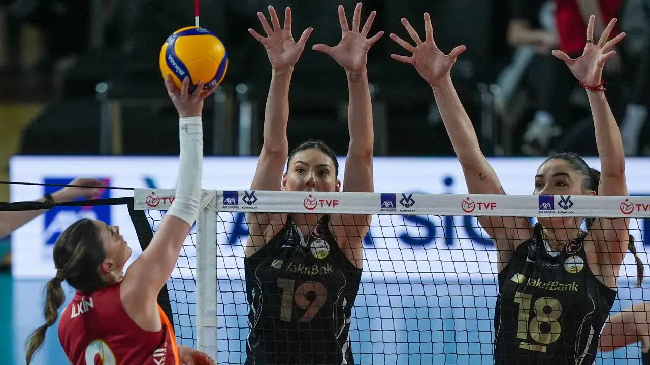 VakıfBank, Kupa Voley’de Galatasaray’ı 3-0 yenerek finale yükseldi