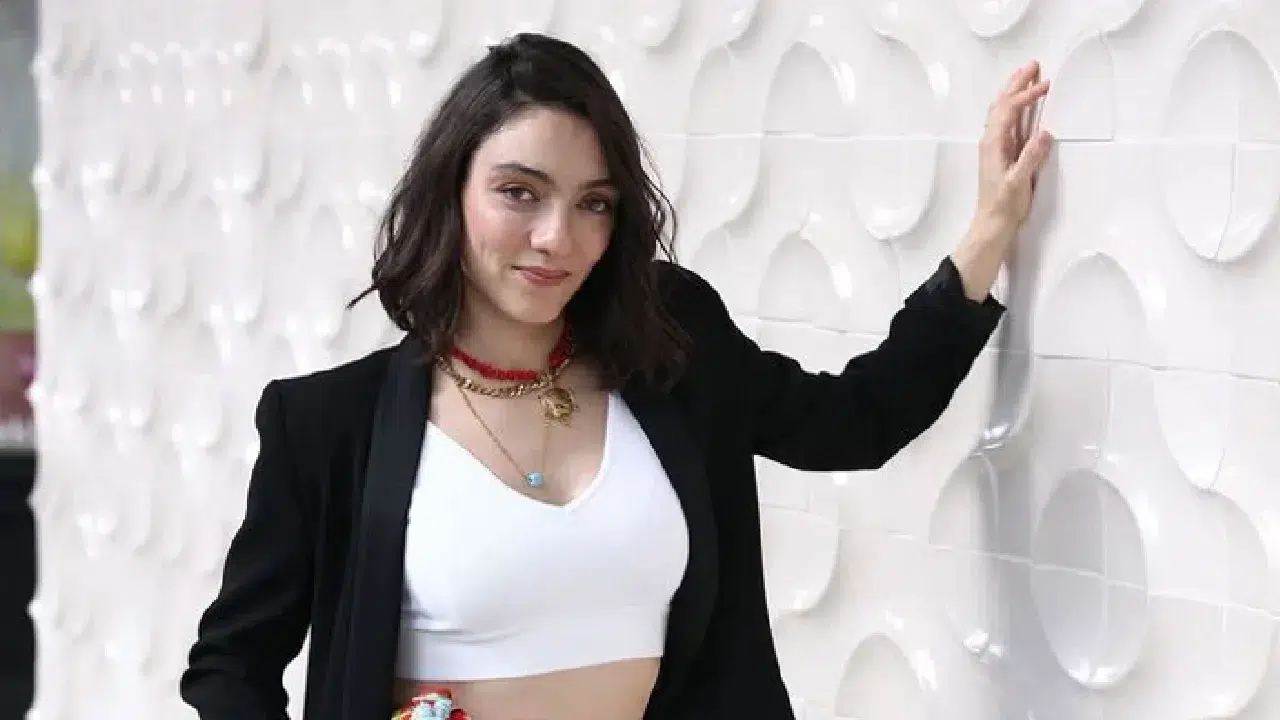 Merve Dizdar’dan mütevazı hayat itirafları: 100 metrekare evim var