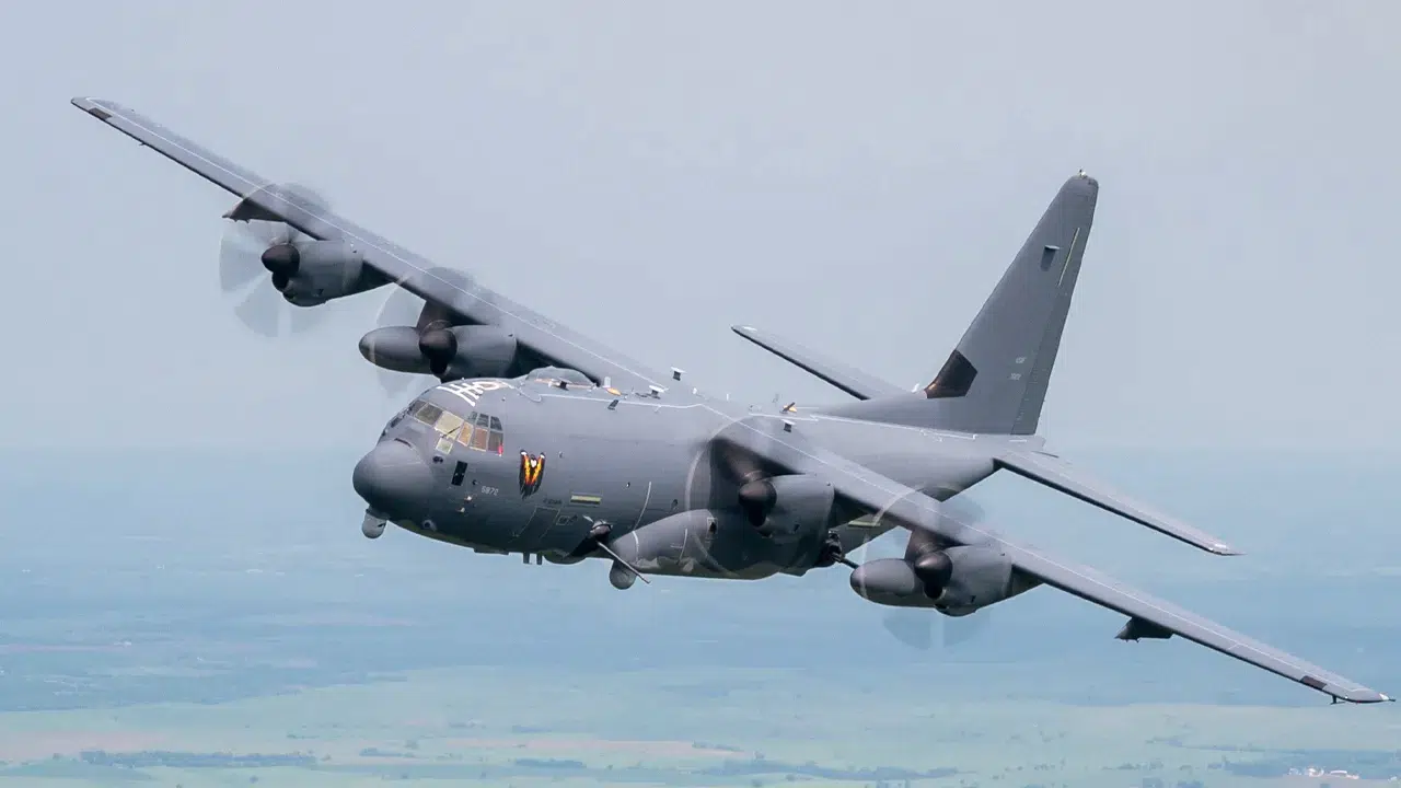 İsrail’e 28 Şubat’tan bu yana 50 kargo uçağıyla silah sevkiyatı yapıldı