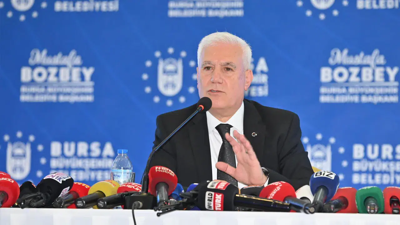 Bursa Büyükşehir Belediye Başkanı Mustafa Bozbey gözaltına alındı