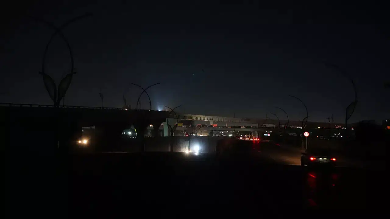 Irak'ta enerji krizi: Ülke genelinde elektrik sistemi tamamen çöktü