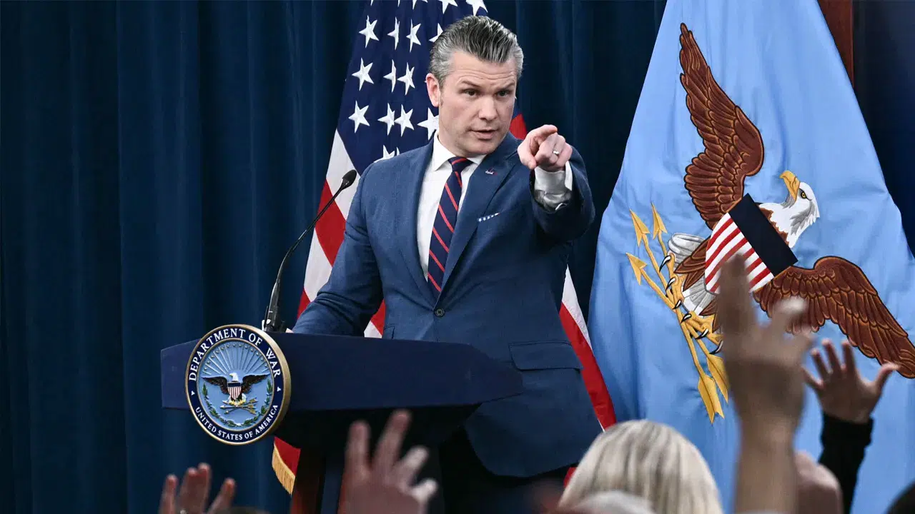 ABD Savunma Bakanı Hegseth'ten İran'a sert mesaj: Amerikalıları tehdit ederseniz sizi tereddüt etmeden öldürürüz
