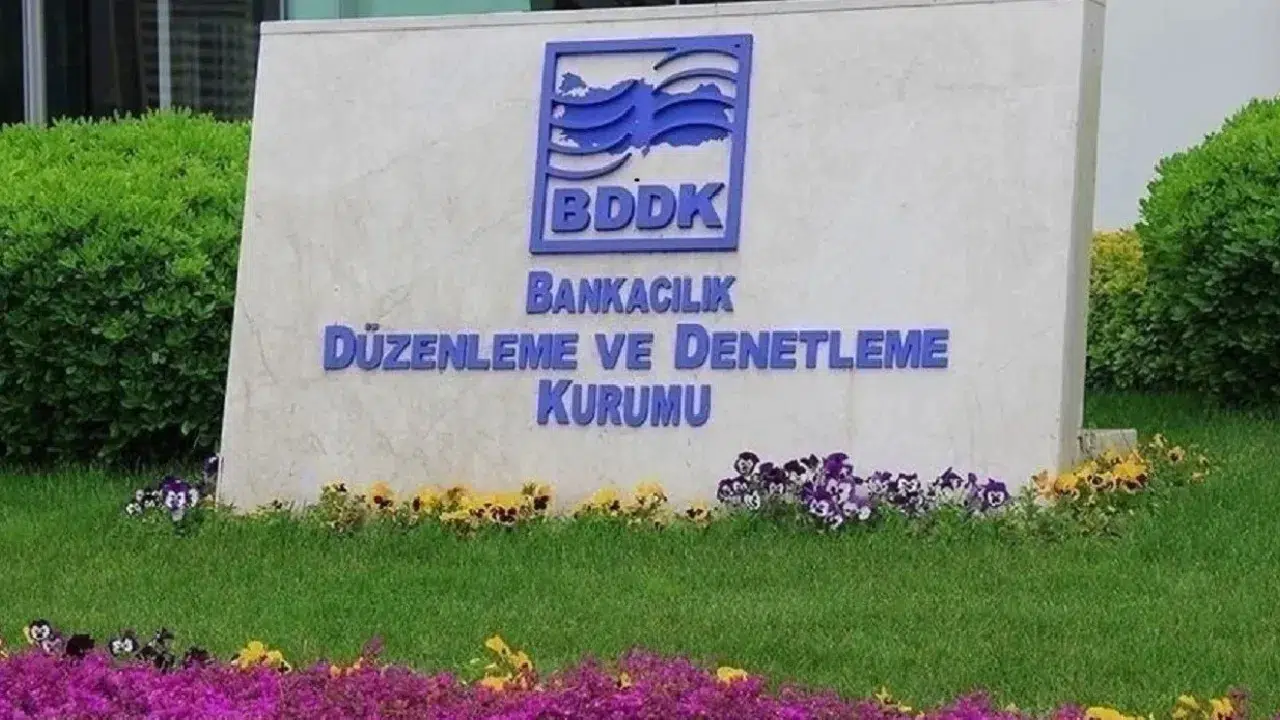 BDDK iki yatırım bankasının kuruluş izinlerini iptal etti