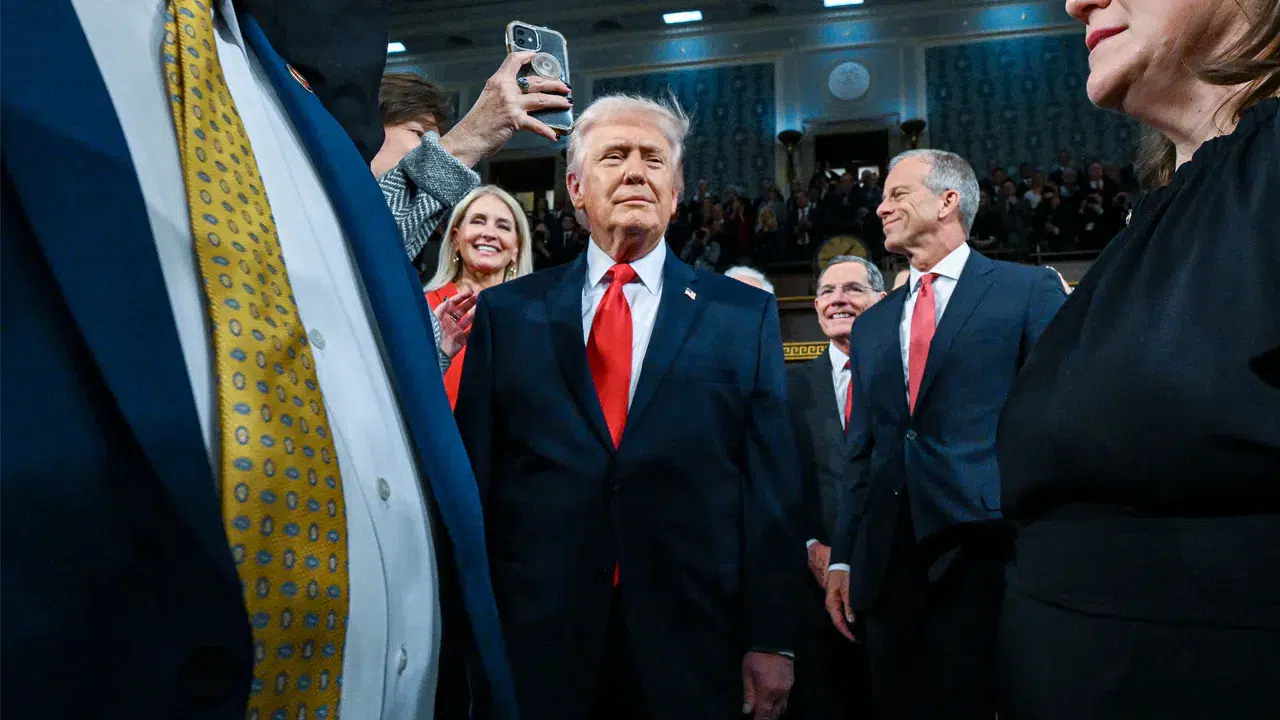 Küresel petrol hattında gerilim: Trump'tan İran'a "Mayınları derhal kaldırın" çağrısı