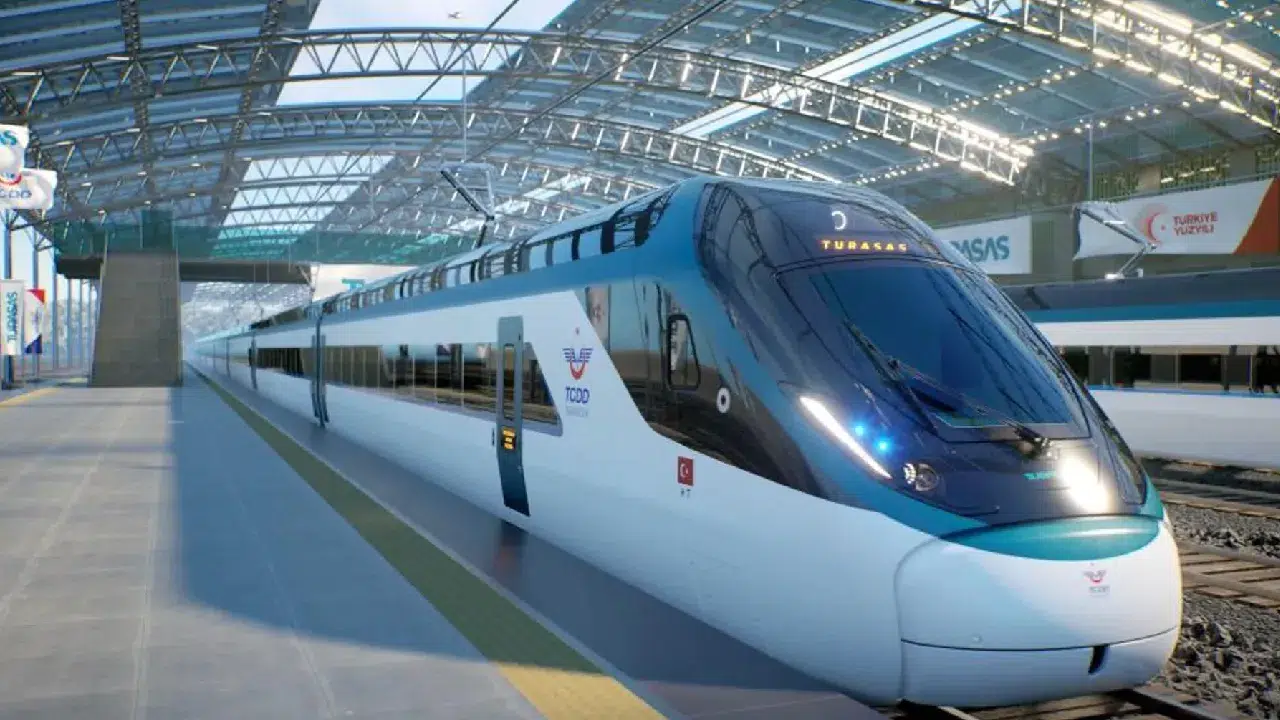 Ramazan Bayramı’nda trenlere ek sefer: YHT ve bölgesel hatlarda 8 bin 898 kişilik kapasite artışı