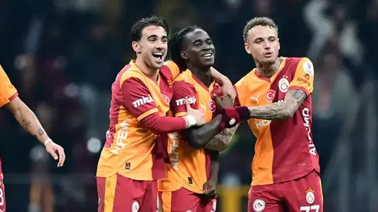 Galatasaray, Başakşehir’i 3 golle geçti