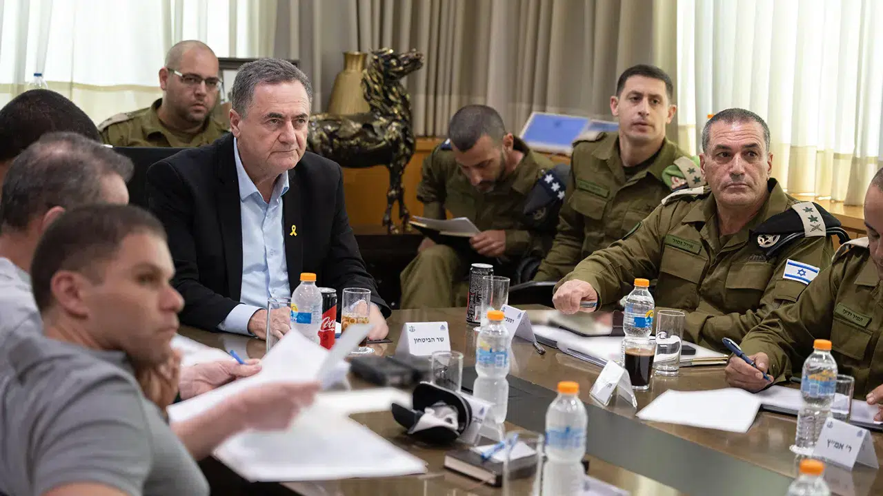 İsrail Savunma Bakanı Katz'dan İran'ın yeni liderine suikast tehdidi