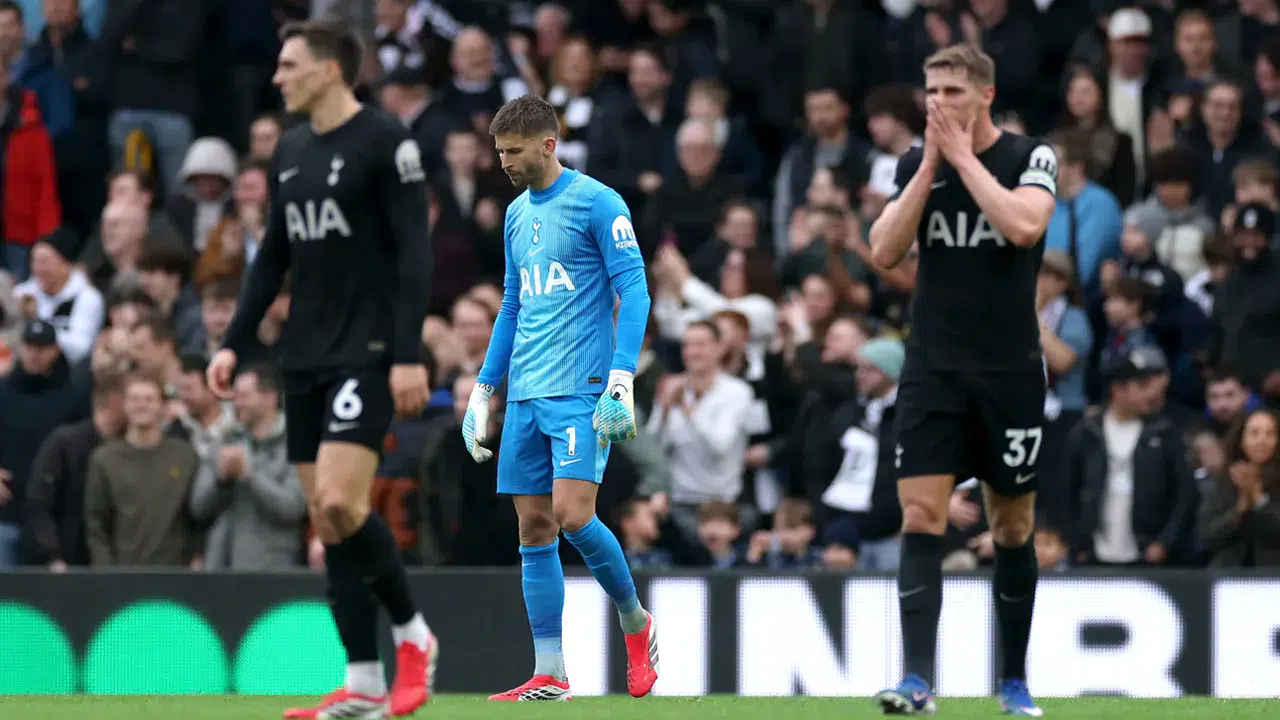 Skandal paylaşım krizi büyüdü: Tottenham Premier Lig'e rest çekti