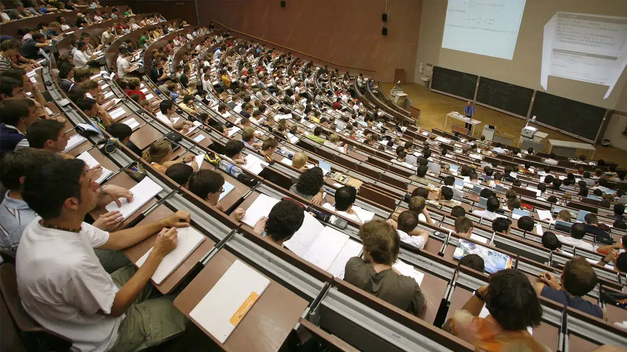 YÖK Başkanı açıkladı: Üniversitelerde tarımsal teknoloji ve yapay zeka odaklı yeni bölümler açılacak