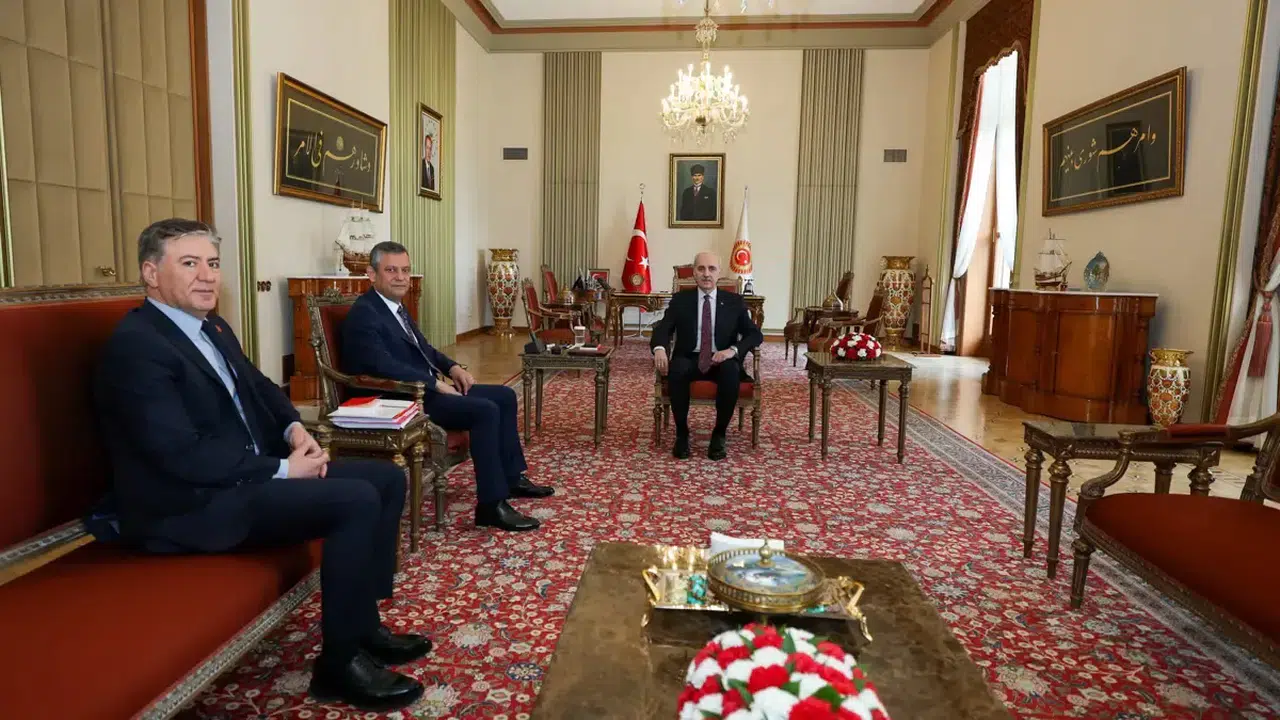 Özgür Özel’den ara seçim çağrısı: “Sine-i millet söz konusu değil”