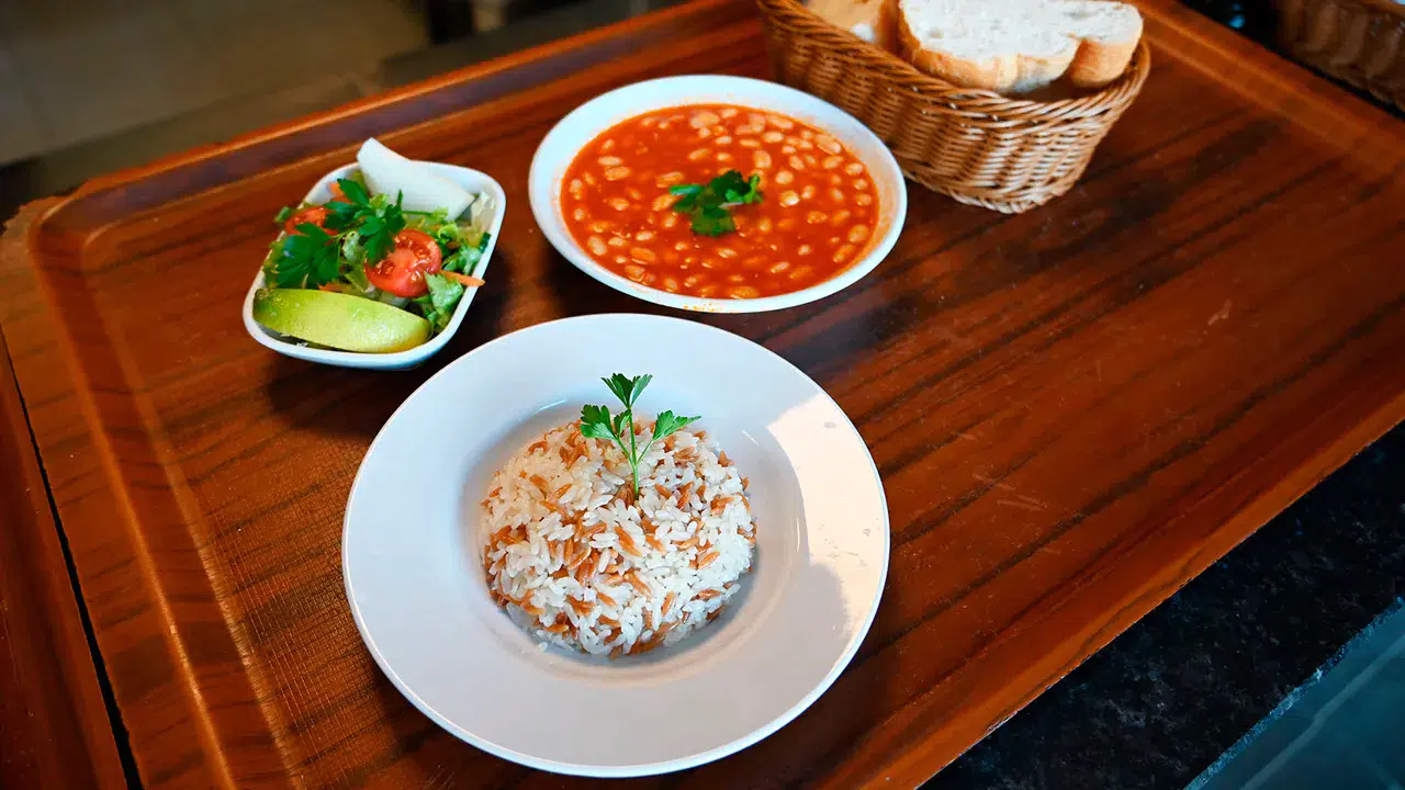 Yemek bedelinde sigorta primi istisnası 300 TL'ye yükseltildi