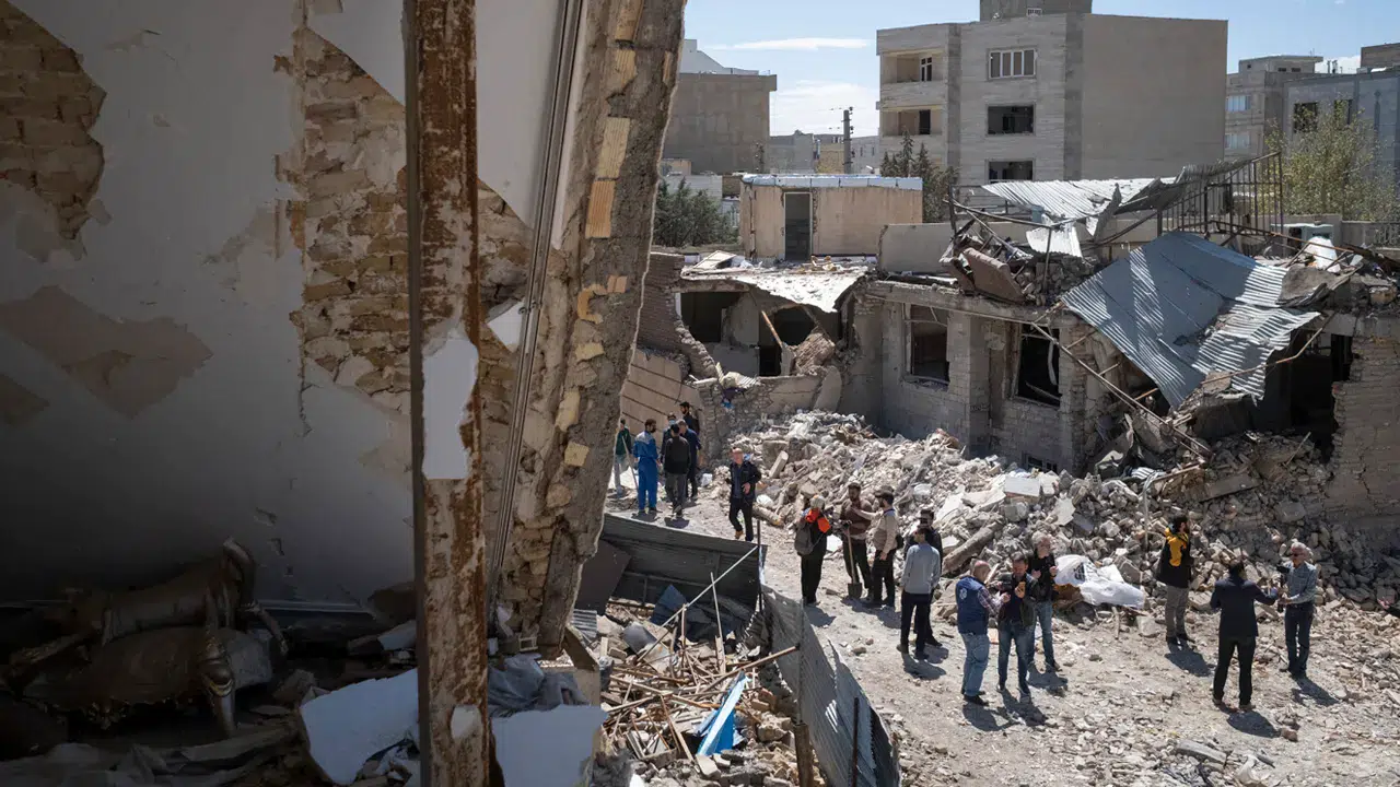 Irak'ta gerilim tırmanıyor: ABD üslerine 24 saatte 19 saldırı