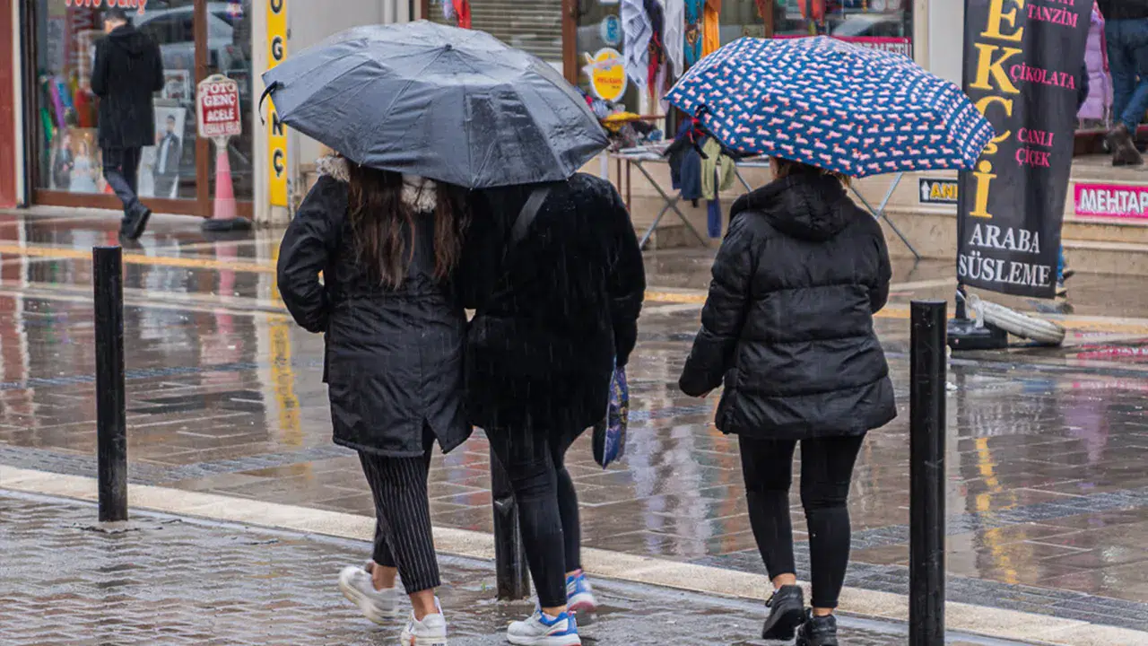 Meteoroloji'den sağanak ve kuvvetli yağış uyarısı