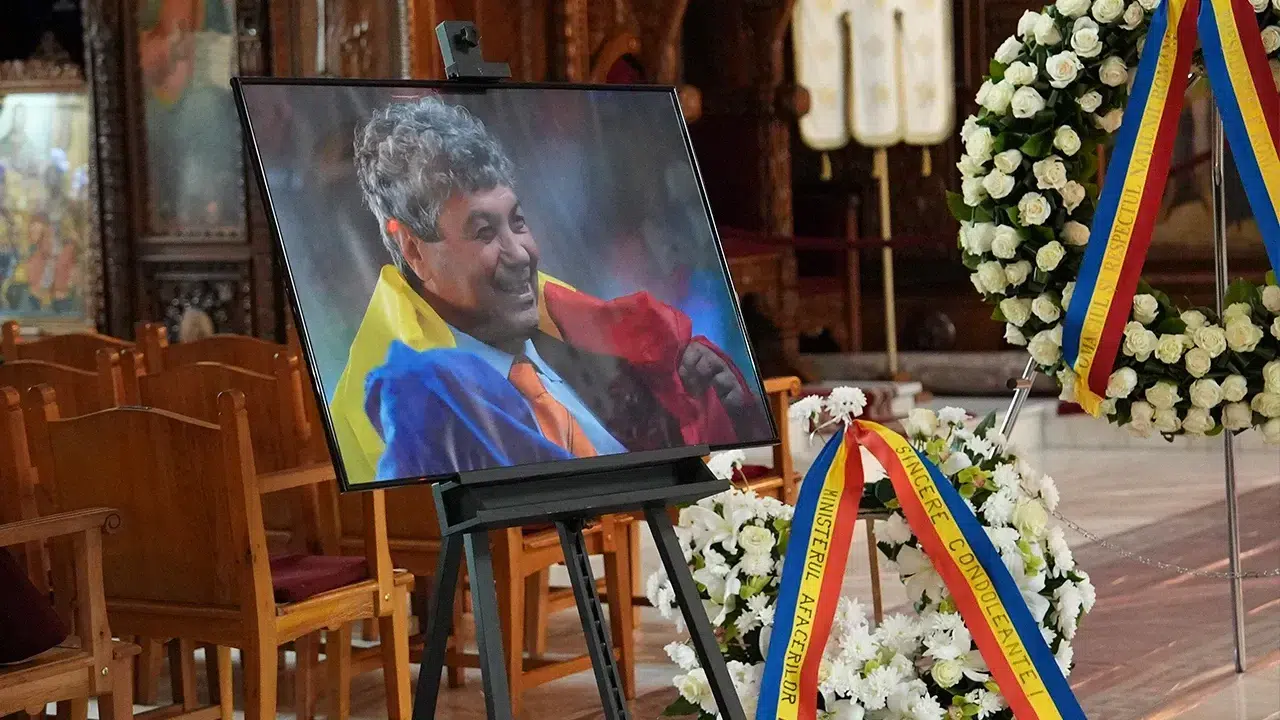 Mircea Lucescu Bükreş’te son yolculuğuna uğurlandı