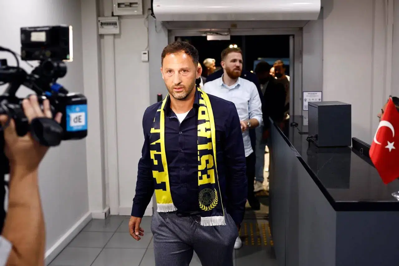 Domenico Tedesco’dan ayrılık sonrası ilk sözler: “Sözleşme uzatmayı konuşuyorduk”