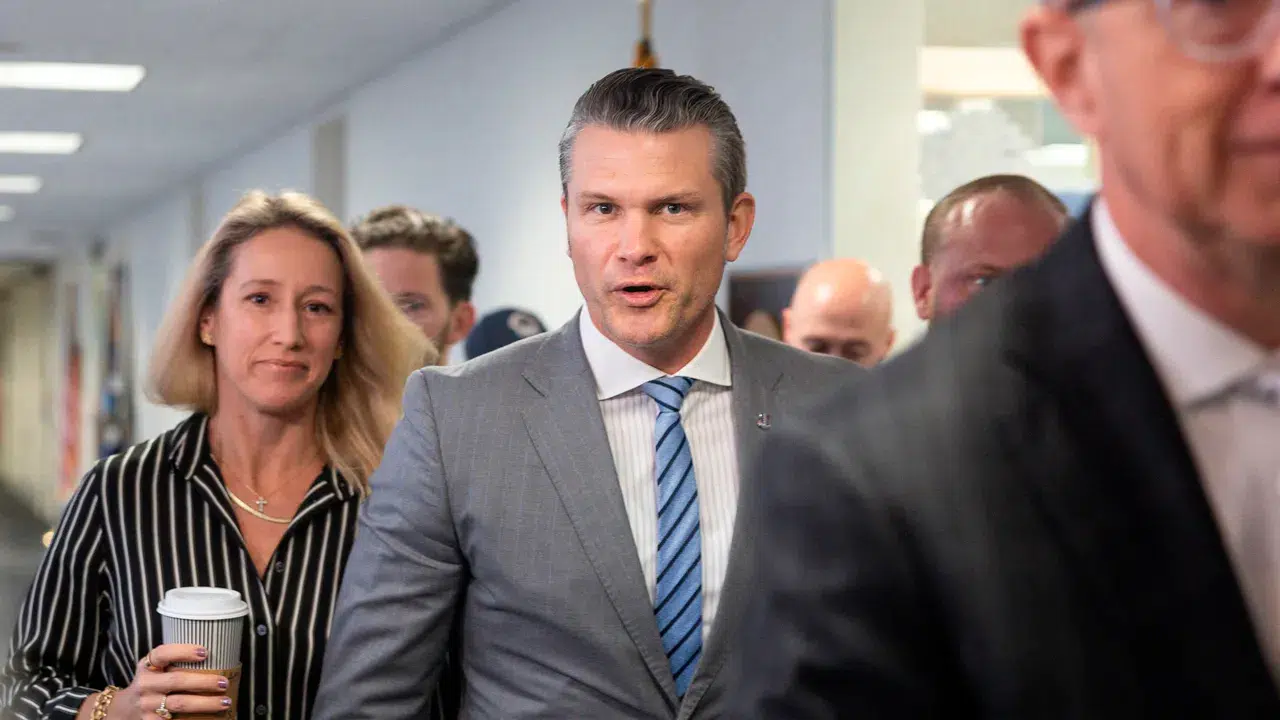 Savunma Bakanı Hegseth’in "yerime geçecek" endişesi Pentagon’u karıştırdı