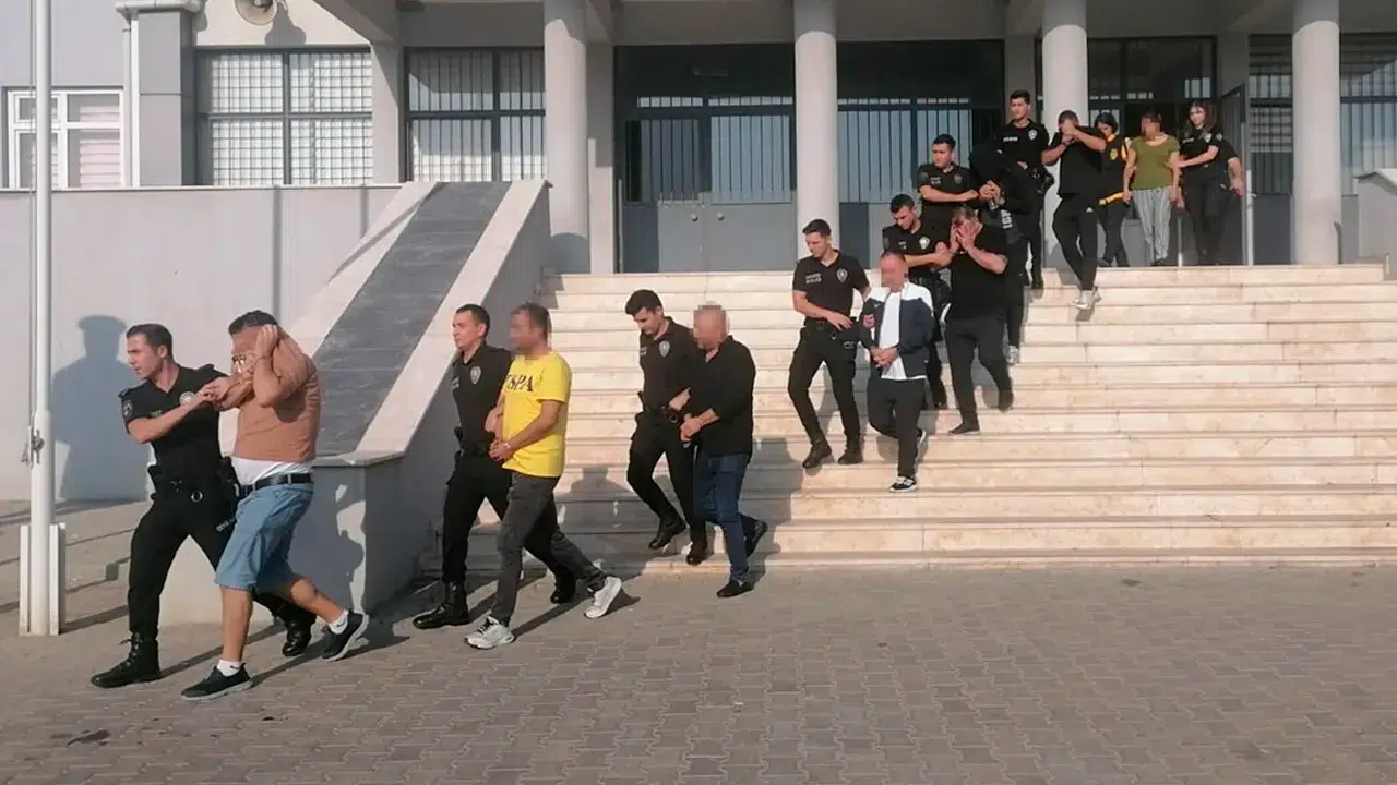 Sekiz ilde dev fuhuş operasyonu: 20 şüpheli tutuklandı